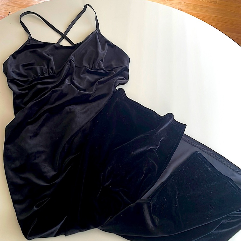 90’s Vintage Black Velour Maxi Dress Criss Cross Back Straps Festival Dress